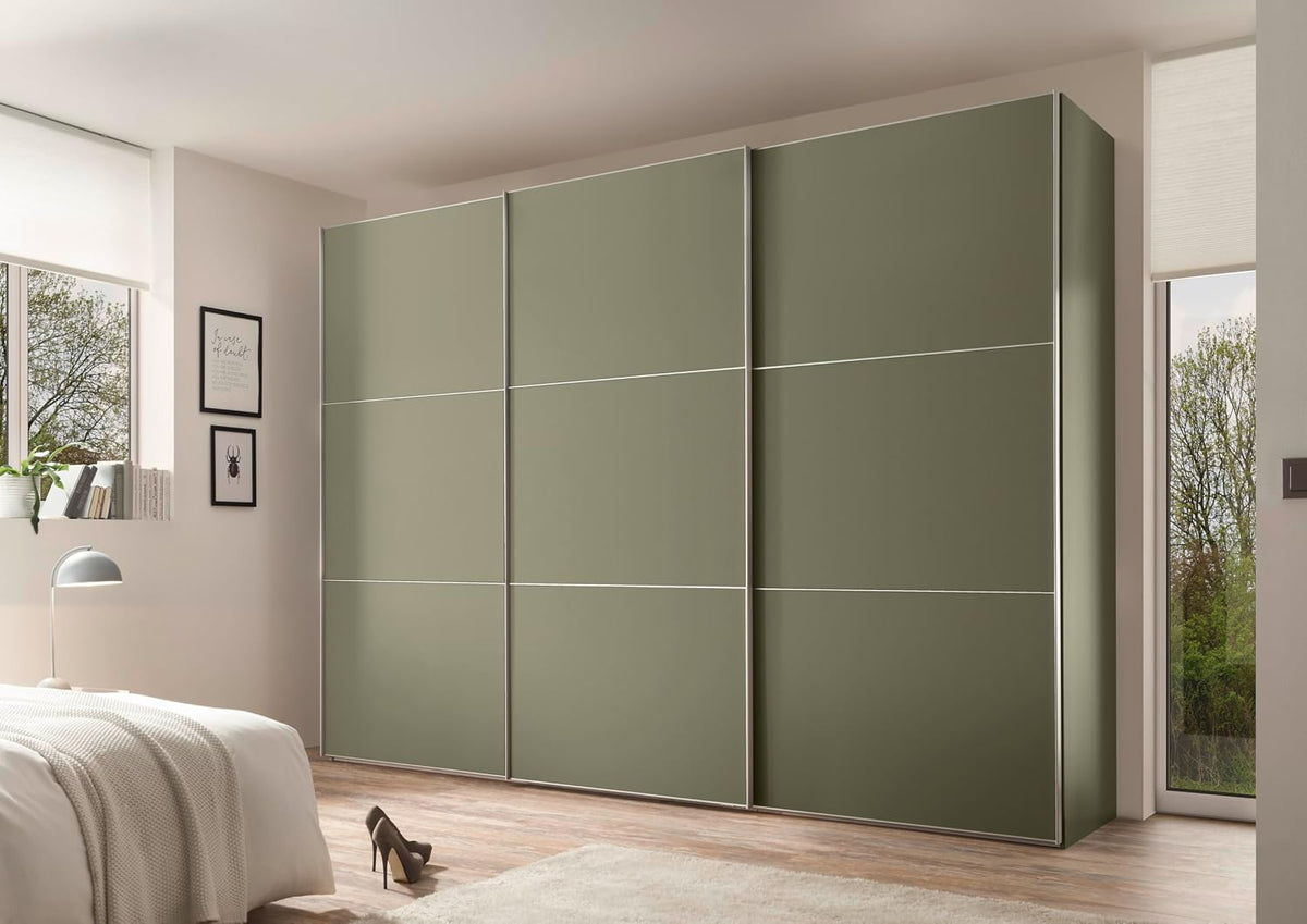 Staud Schwebetürenschrank 3-türig Includo, 222cm/298cm/68 cm (H/B/T), Dekor Salbei, Basic